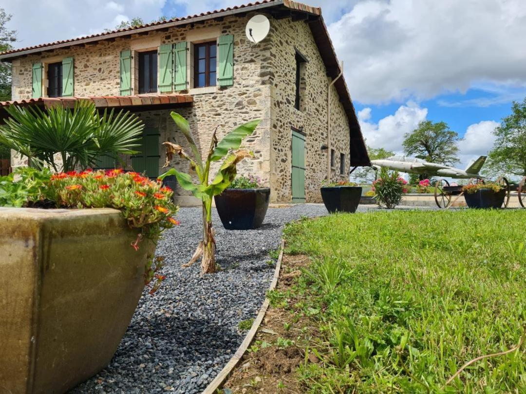 La Maison Du Lac Lavaud Saint-Quentin-sur-Charente Zewnętrze zdjęcie